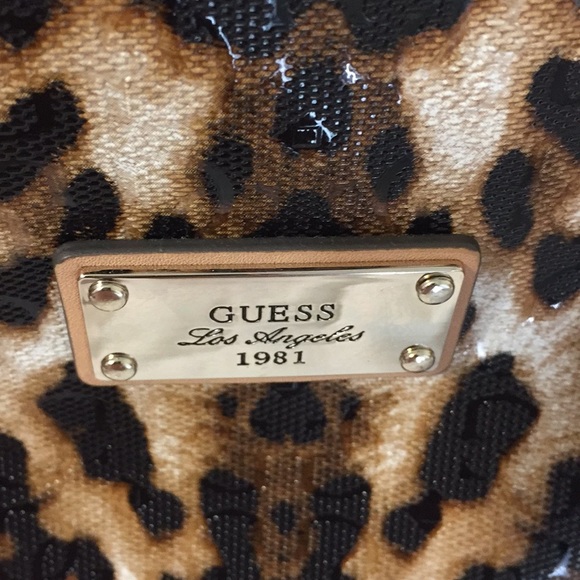 Guess purse shoulder bag leopard NEW - Picture 3 of 7